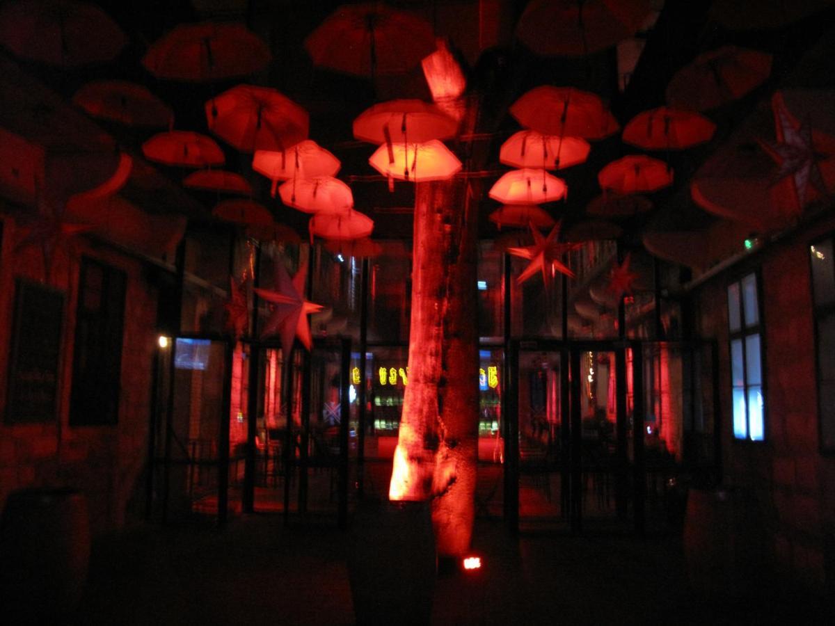 Hedonist Lodge — Fotos 1