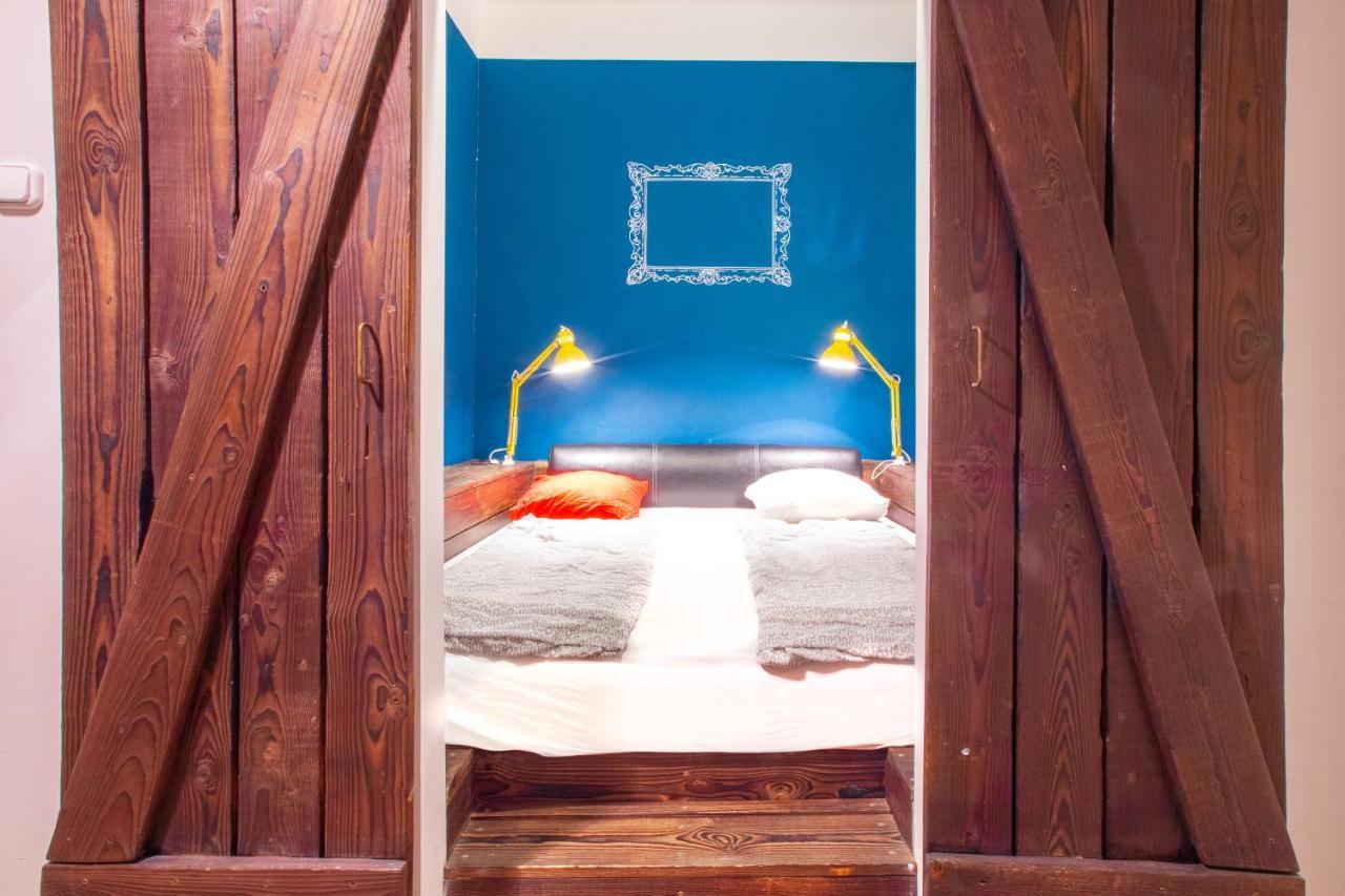 Hedonist Lodge, Budapest